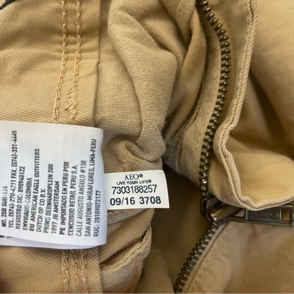 American Eagle Outfitters Light Beige Chinos - Picture 10 of 15